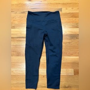 Senita Athletics Denali Laser Cut Capris Navy Size M